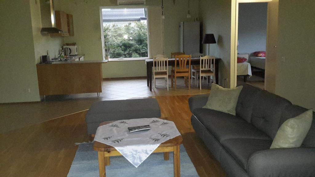 Kaare Guesthouse Viljandi  Eksteriør bilde